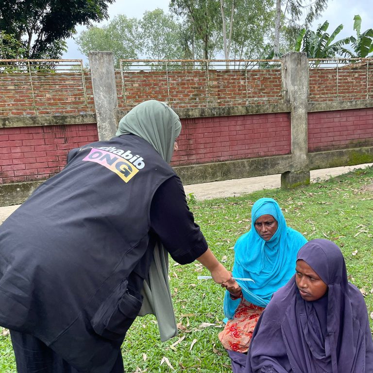 Distribution de la Zakat par El Habib ONG